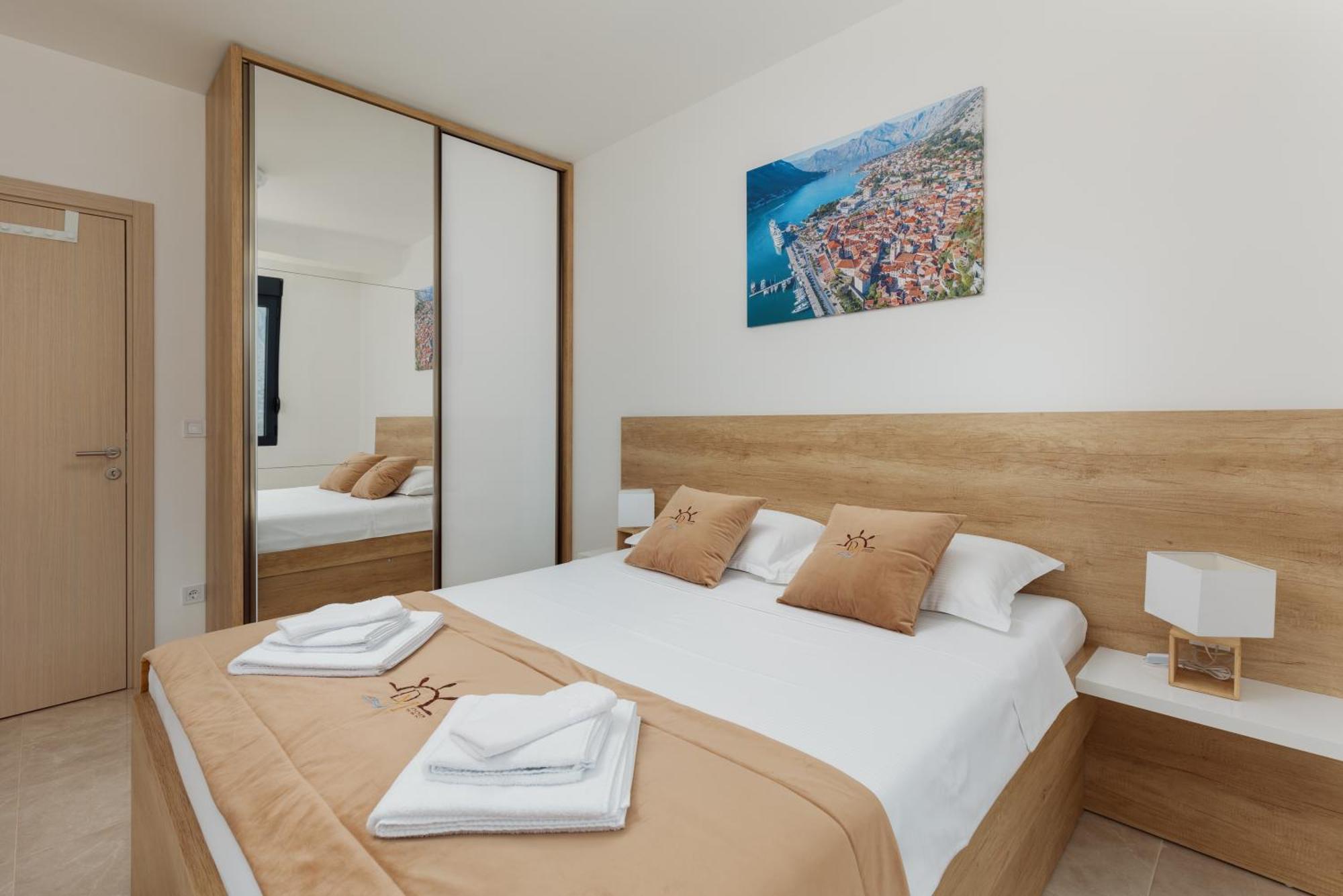 Dm Apartments Kotor Ngoại thất bức ảnh