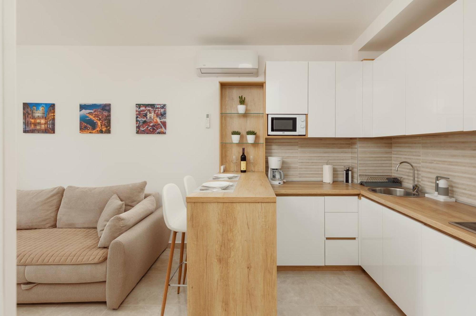 Dm Apartments Kotor Ngoại thất bức ảnh